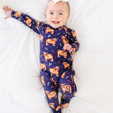 Knee-Grip Highland Cow Holiday Convertible Footie