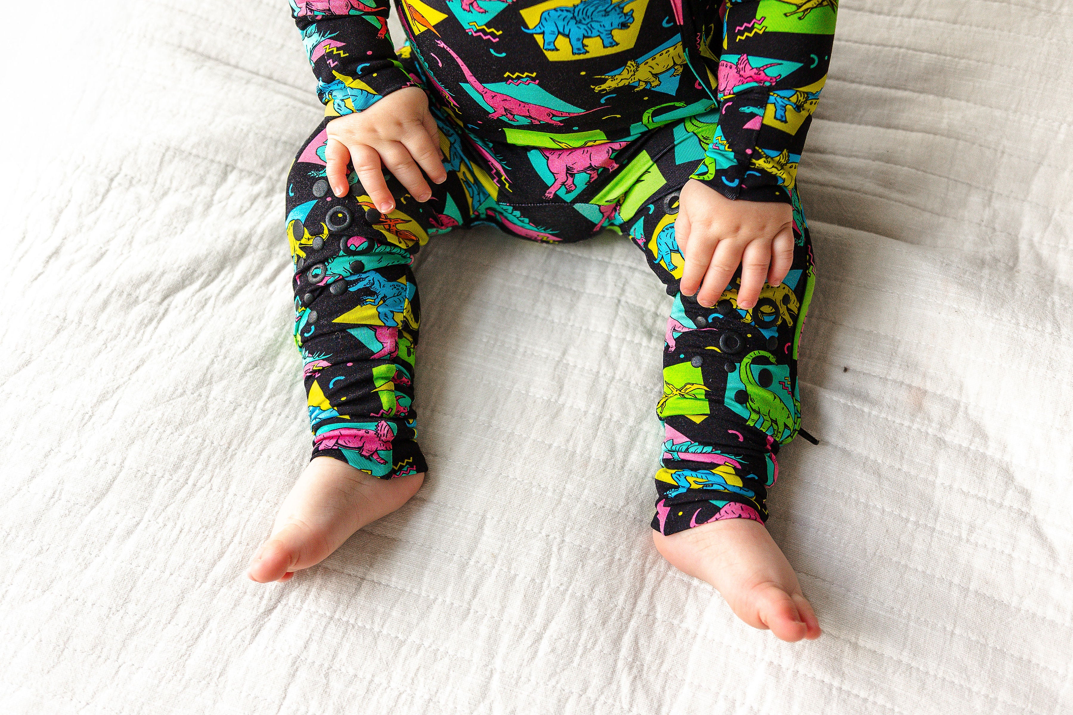 Knee-Grip Jurassic Jam Convertible Footie