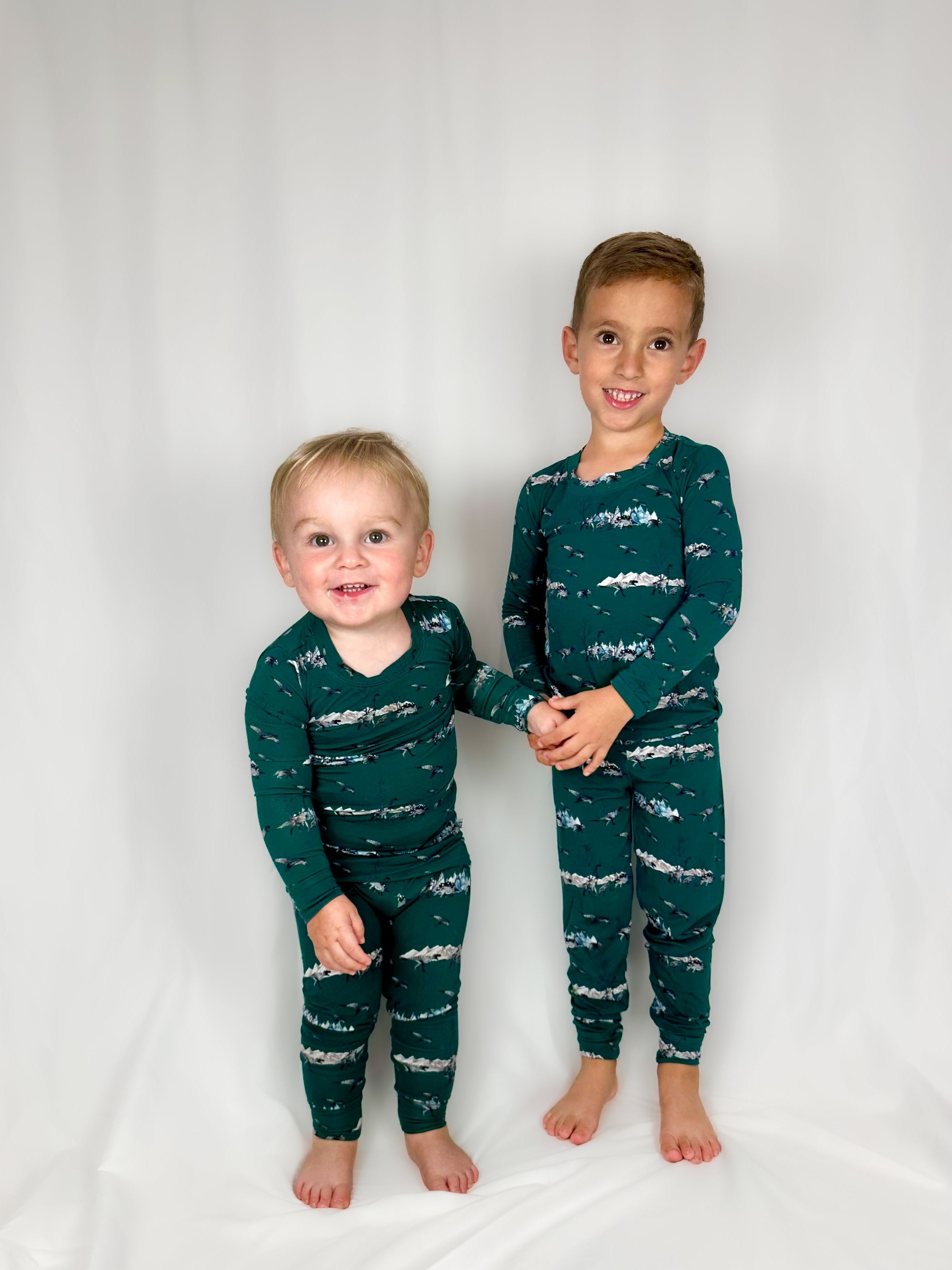 Green-dinosaurs-soft-bamboo-pajama-two-piece-kids-children